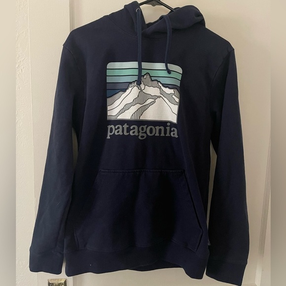 Patagonia Tops - patagonia womans sweatshirt hoodie size small navy color